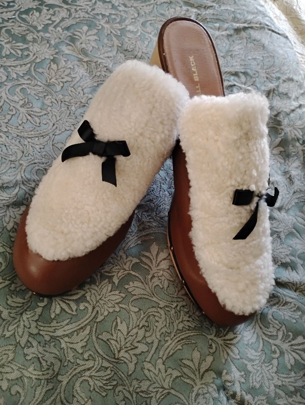 Clogs - Picture 8 of 8